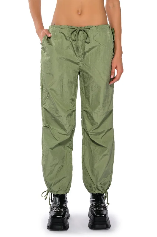 TOO LEGIT WIDE LEG CARGO PANTS