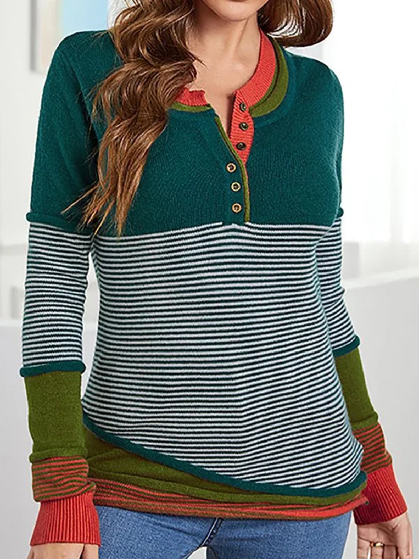 Chic notched striped sweater