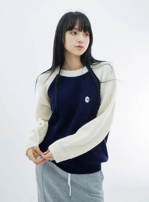 Two Color Knit Sweater OS27