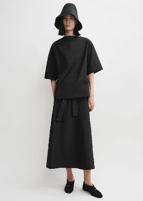 Dart-neck cotton top black