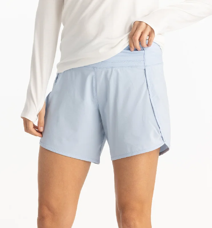 Women's Bamboo-Lined Breeze Short – 6" - Clear Sky