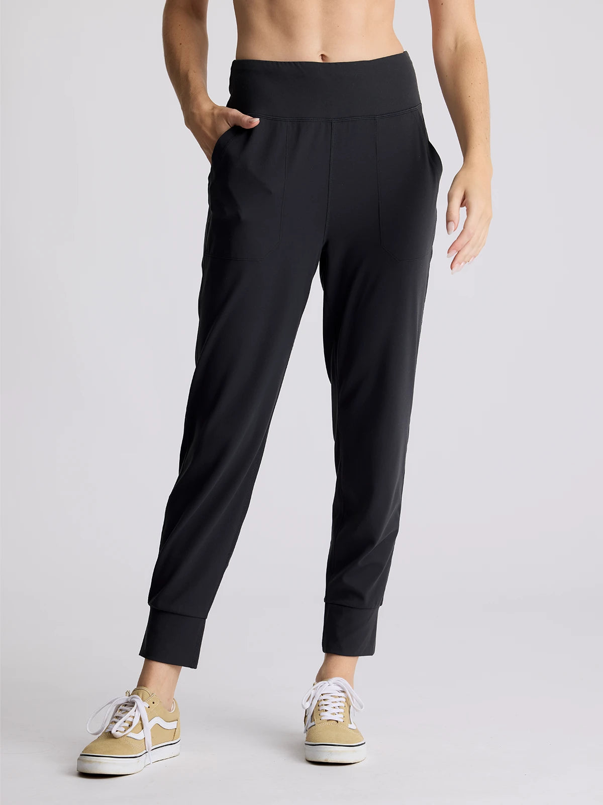 Women's Highmile Fitted Jogger - Black Sand